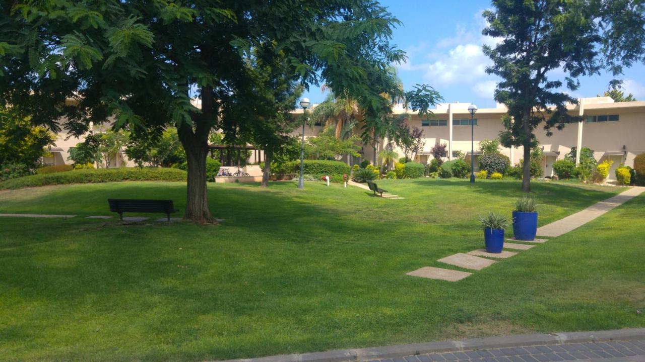 Liz Suite Cesarea Exterior foto